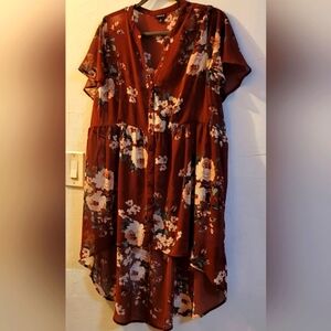 Torrid floral high low tunic Sz 2